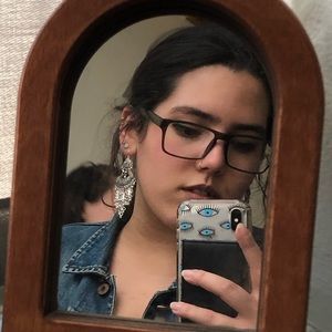 Meet your Posher, Christina